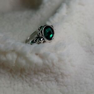 Green Skull Ring size 6